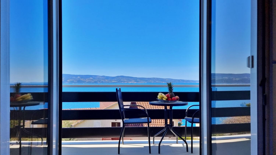 Others 3, Apartments Slavica, Omiš