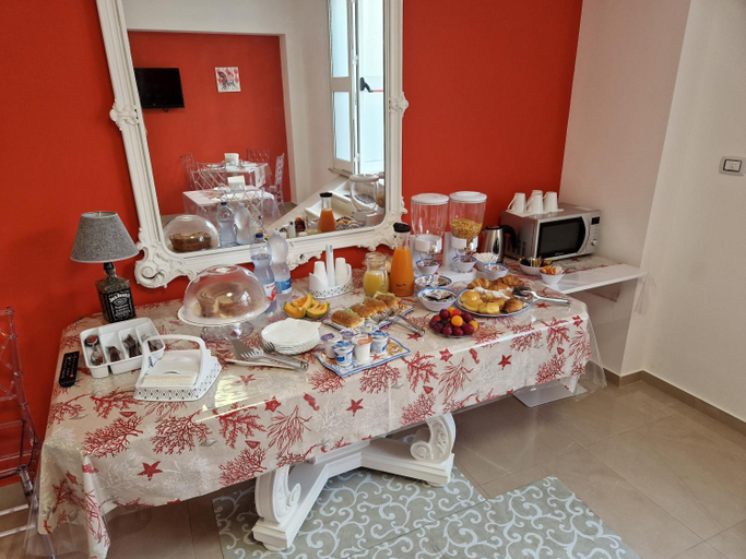 Others 3, Corallo Rosso B&B, Palermo