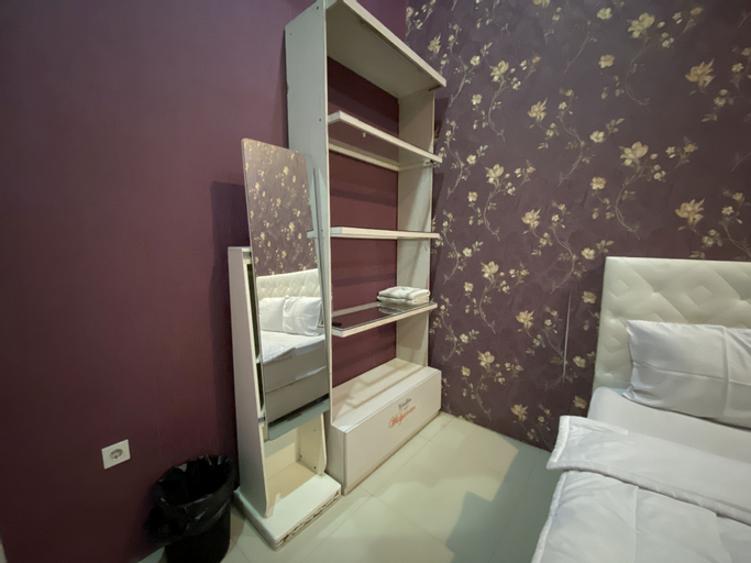 Bedroom 9