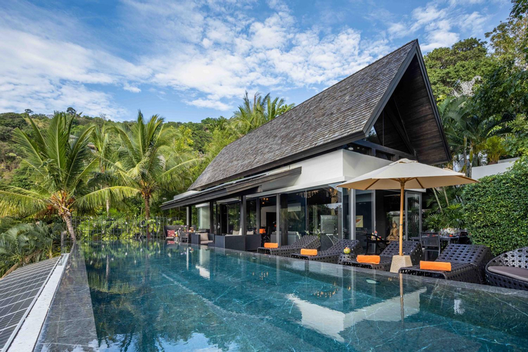 Swimming Pool 10