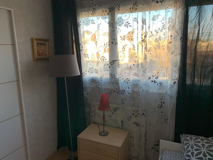 Others 5, Jolie chambre Nenuphar dans belle maison, Rhône
