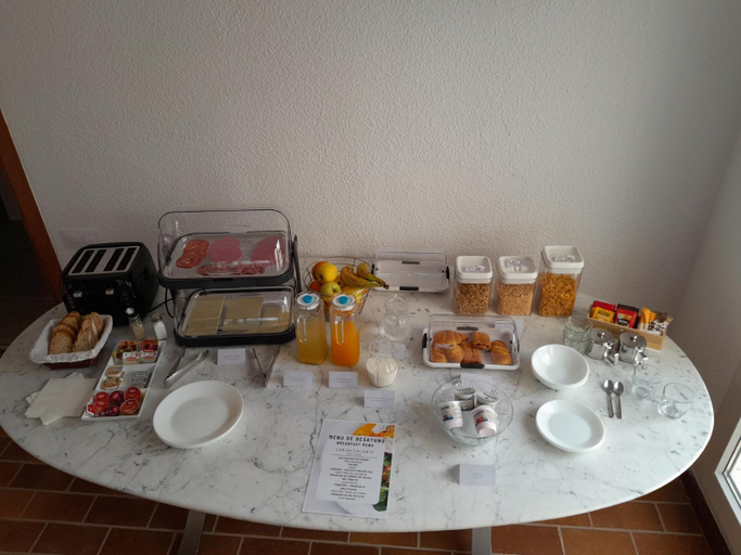 Food & Drinks, DJM Palms - Shared Casa Rural - Casa Rural Compartida - No es una casa privada, Valencia