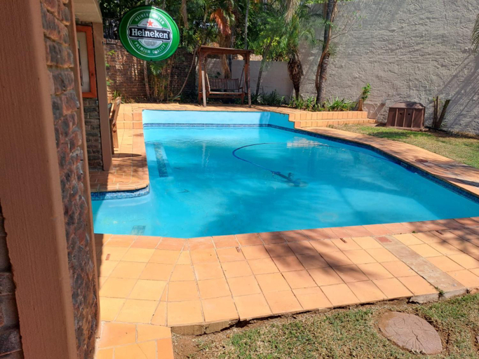 Others 4, SABLE INN B&B, Waterberg