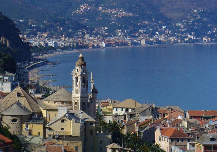 Others 3, Affittacamere Montecarlo, Savona