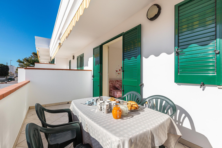 Terrace/patio 3, 3712 Blusea Beach Apt - Primo Piano by Barbarhouse, Taranto