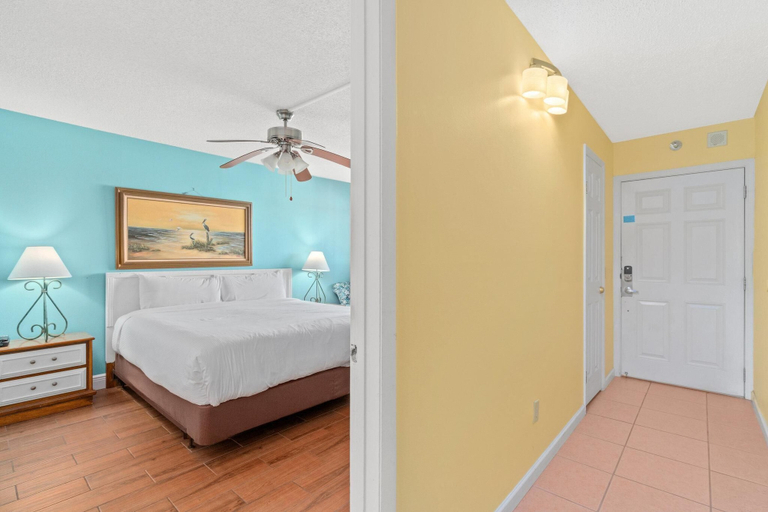 Bedroom 3, The Summit 726, Bay