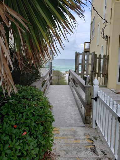 Others 1, 9 B, One Bedroom Condo, Walton
