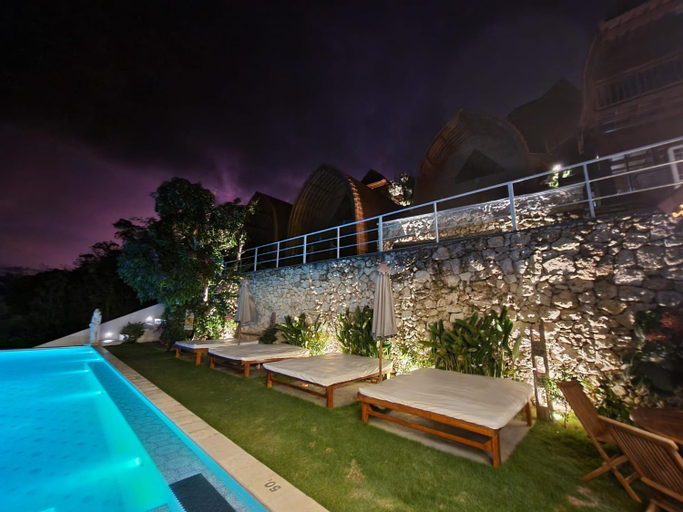Swimming Pool 2