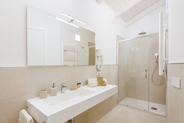 Bathroom 5, La Vinia Bed&Wine Experience - Adults Only, Sassari