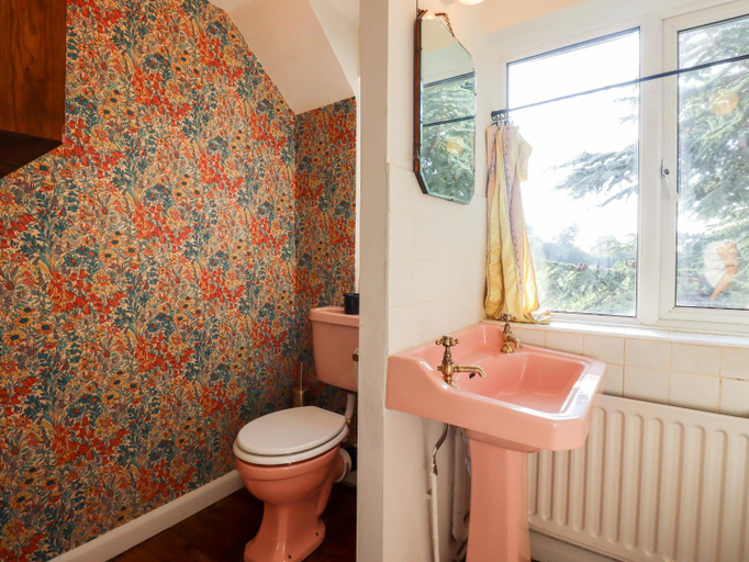 Bedroom 3, Oak Meadow, East Sussex