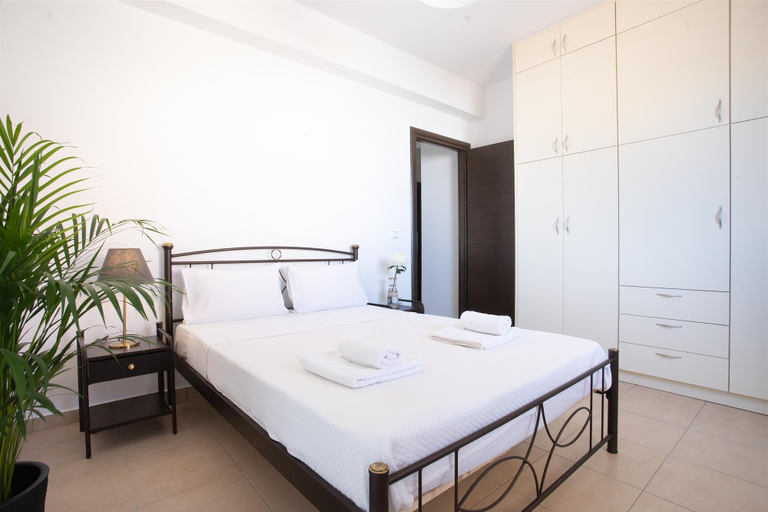 Bedroom 3, Tulipa Suites, Peloponnese