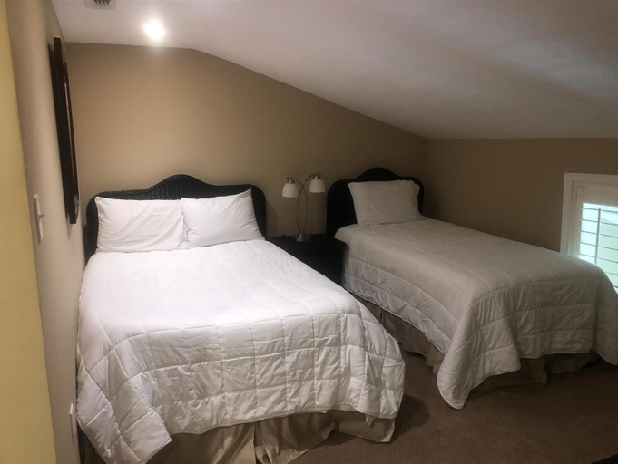 Bedroom 3, Sandy's Beach Retreat, Walton