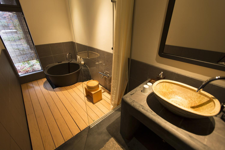 Bathroom 3, Kyoyadoya Shirafuji-An, Kyoto