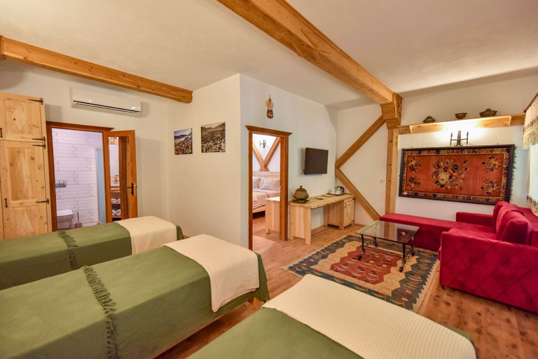 Bedroom 4, Piramit Hotel, Fethiye