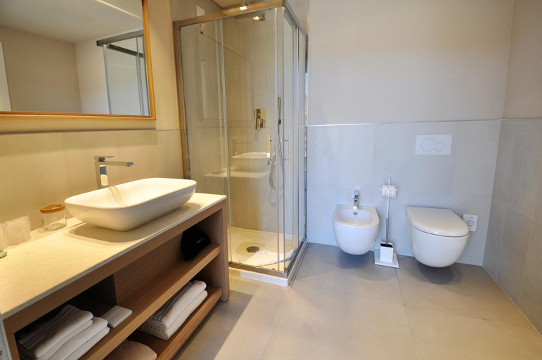 Bathroom 4, Domu Simius Hotel&Guest House, Cagliari