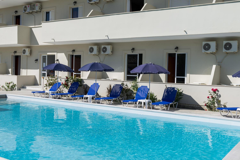 Others 5, Laganas Dreams 2, Ionian Islands