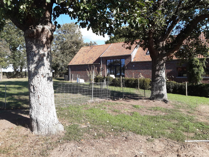 Others 4, Het Meikenshof, West-Vlaanderen