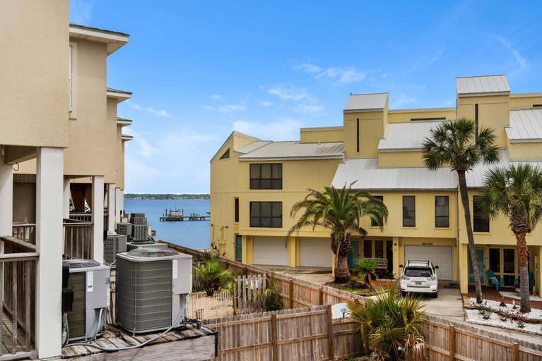 Exterior & Views 2, Southern Comfort, Escambia