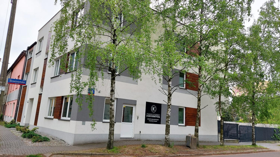 Exterior & Views 1, theApartments Wrzesnienska, Łódź