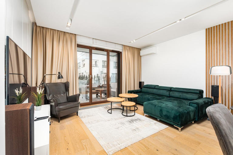 Others 3, Wlodarzewska 70F by Homeprime, Warsaw