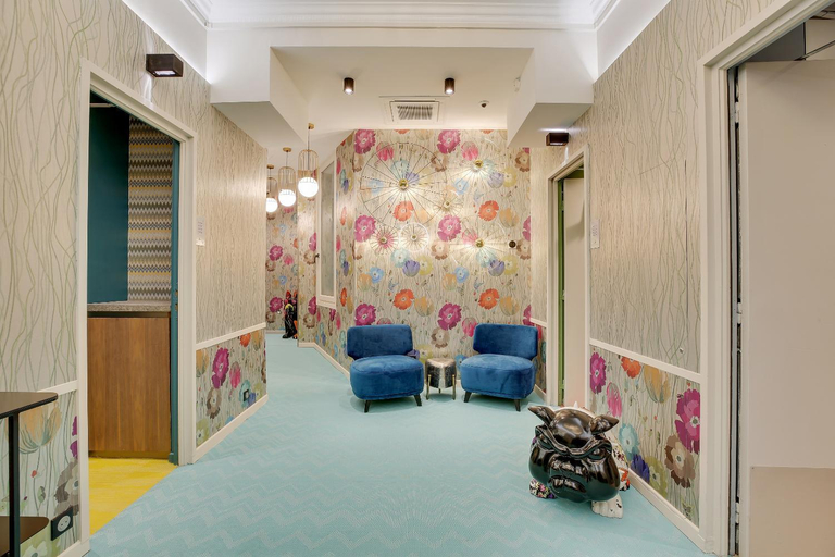 Public Area 3, Hotel 33 Marbeuf , Paris