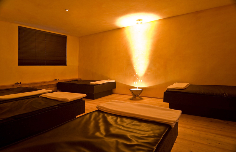 Bedroom 3, Mirabeau Etoile, Visp
