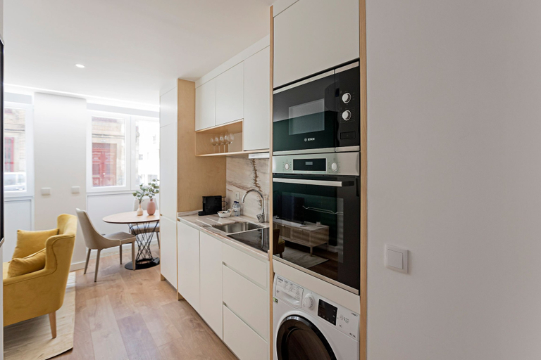 Others 5, Urban House by LovelyStay, Porto