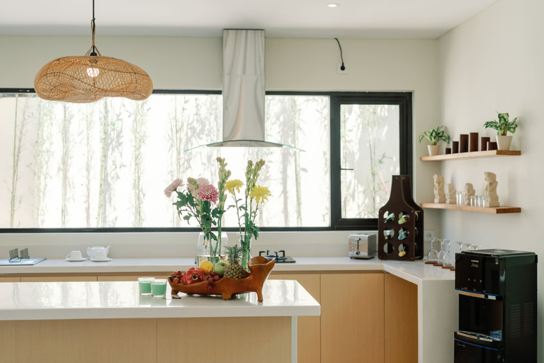Dining Room 21