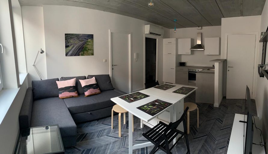Dining Room 8