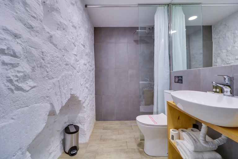 Bathroom 3, athensotel.com, Attica