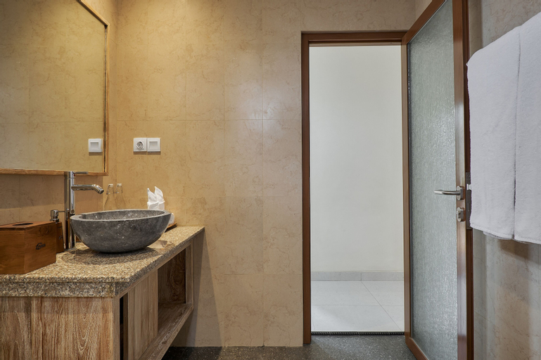 Bathroom 3