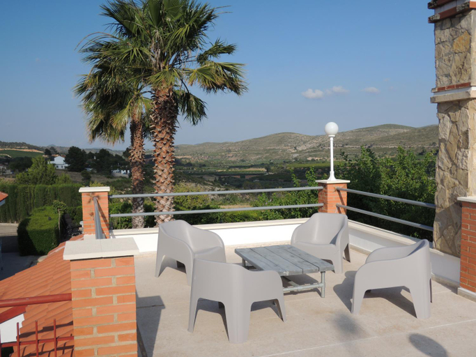 Others 5, Finca Mirador, Valencia