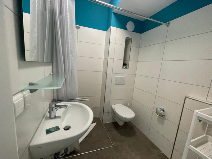 Bathroom 5