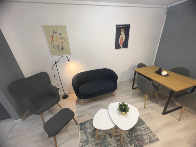 Others 3, Hills Nomad Studio, Municipiul Bucuresti