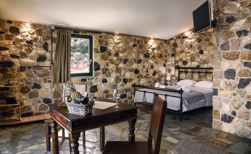 Bedroom 4, Agrilia Koromili Retreat, Central Greece