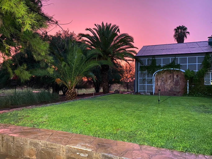 Others 5, Ibenstein Safaris, Windhoek Rural