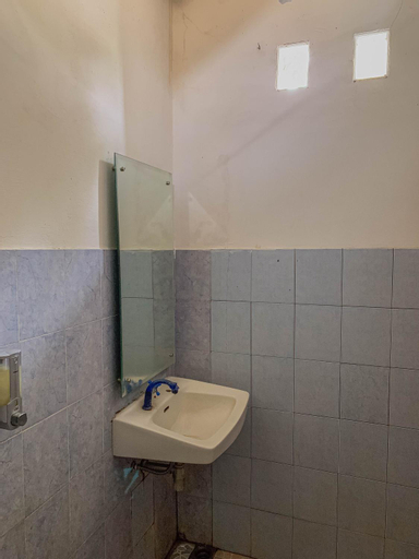 Bathroom 6