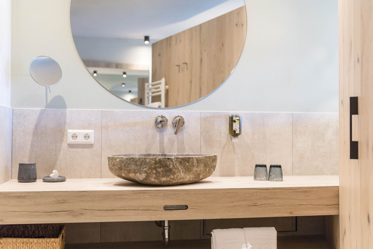 Bathroom 5, Schenna Resort, Bolzano