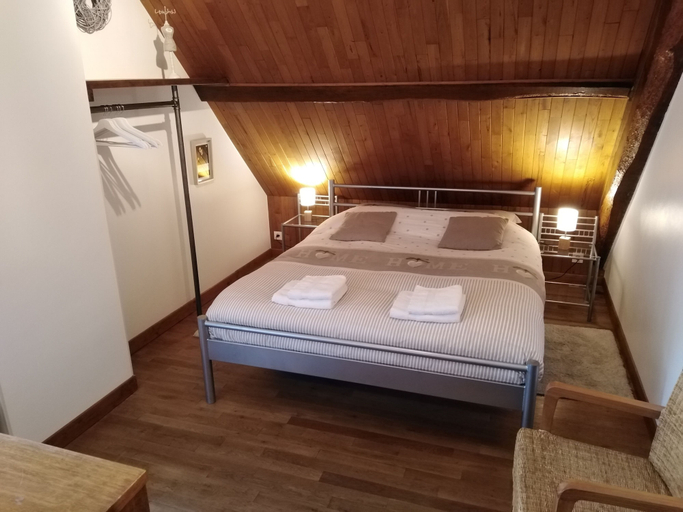 Bedroom 2, Domaine du Mas Naut, Aveyron