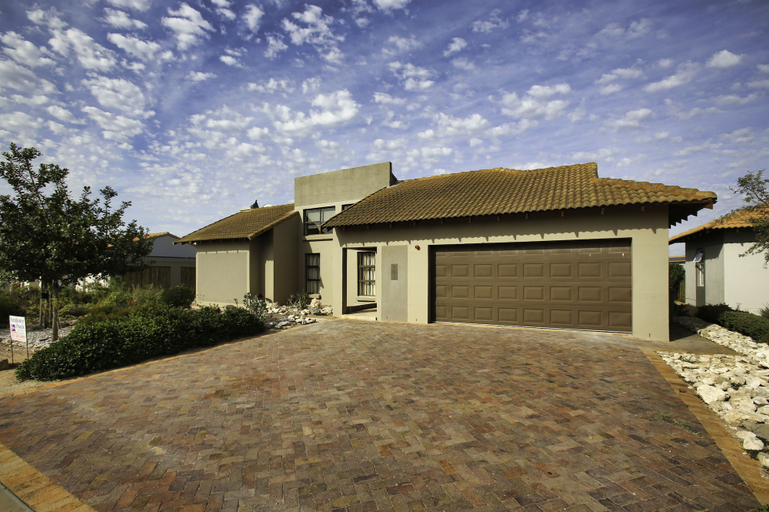 Exterior & Views 2, Bailee's Place Langebaan 6-sleeper, West Coast