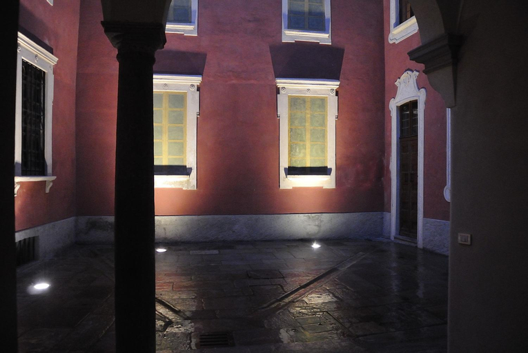 Others 5, N°30 CHARME Apartments, Pavia
