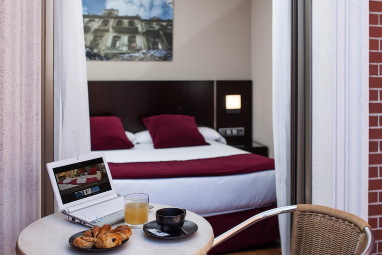 Bedroom 2, Clement Barajas, Madrid