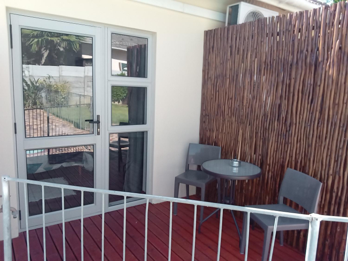 Others 4, 10 on Fairview B&B, Cape Winelands