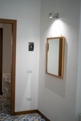 Others 3, Arcoleo Prestige By Dimorra, Napoli