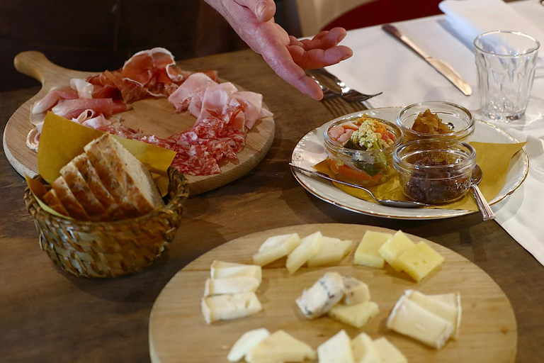 Food & Drinks 5, Villa Balis Crema Verona Hills, Verona