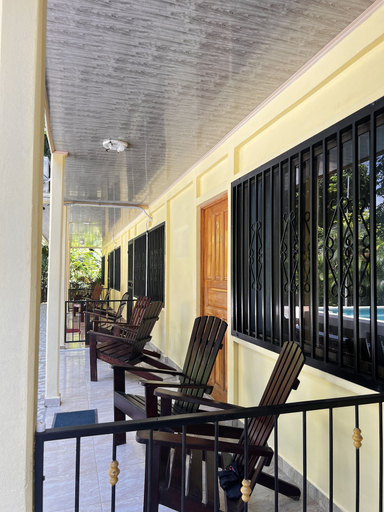 Others 4, Family Hotel, Talamanca