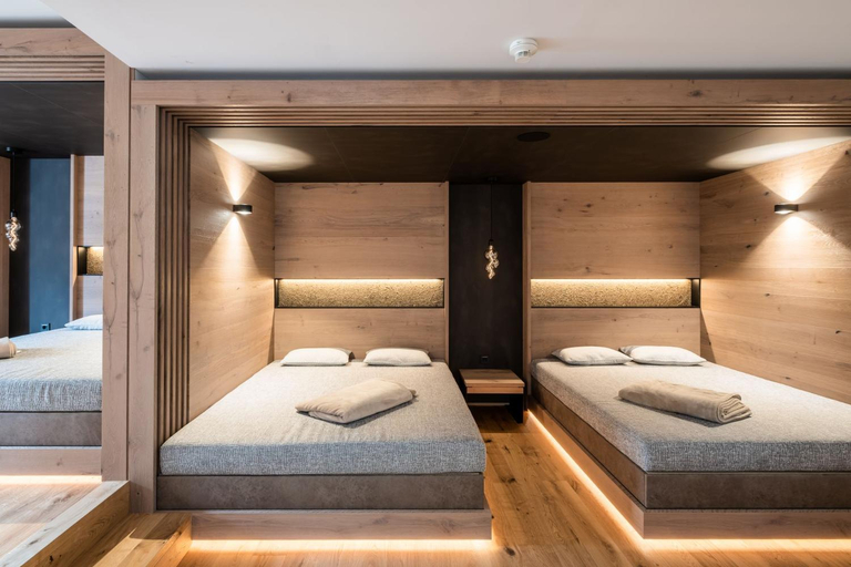 Bedroom, Lech Valley Lodge, Bregenz