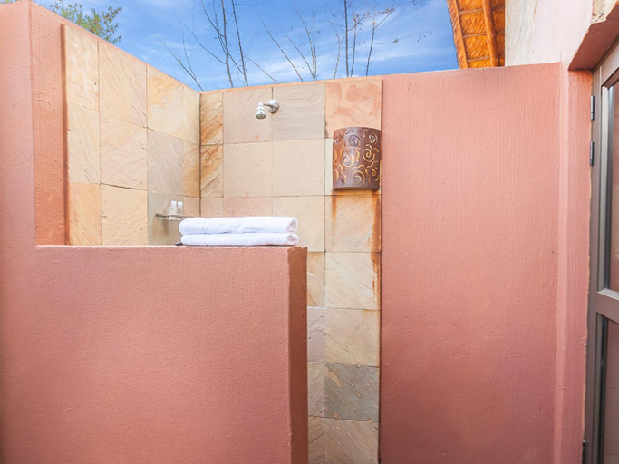 Bathroom 4, Kloofzicht Lodge & Spa, West Rand