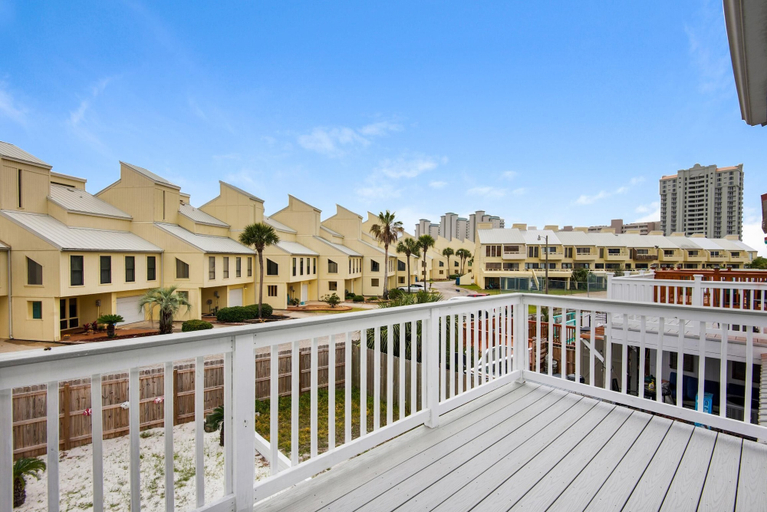 Others 5, Southern Comfort, Escambia