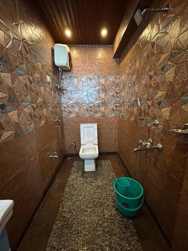 Bathroom 4, RATNA VILLA INN, Darjiling